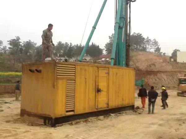 环江如何判断水冷式机油散热器密封件是否需要更换？